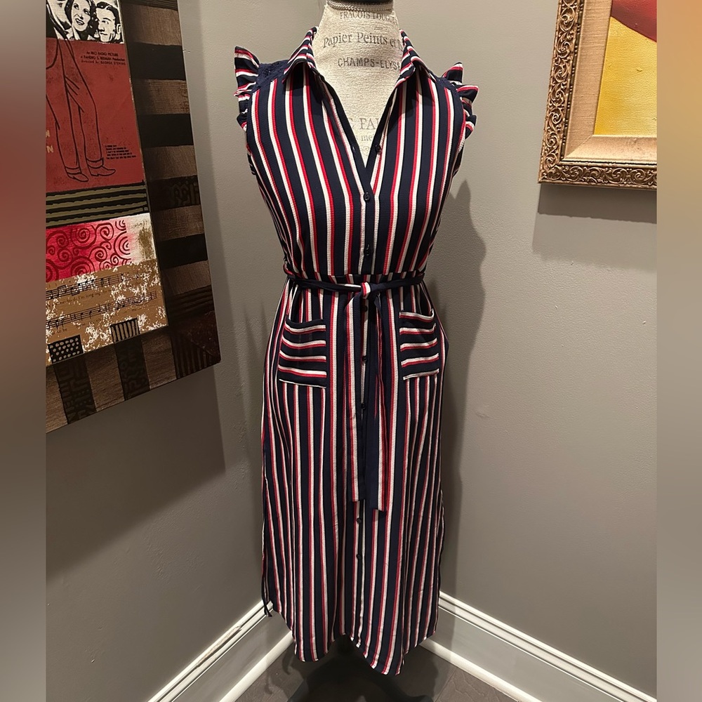 Juniors - Monteau Navy/Red Striped Dress w/Lace Accents EUC